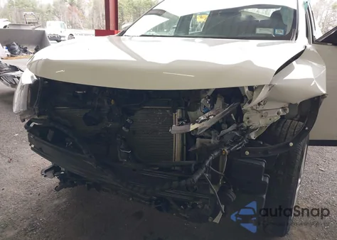 2019 Nissan Rogue S z USA, uszkodzony, nr VIN 5N1AT2MV0KC832979